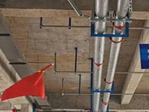 寻甸管廊支架的安装方法